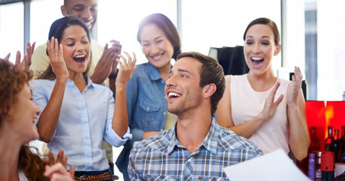 دا پنځه عادتونه به مو پر خلکو ډېر ژر ګران کړي!