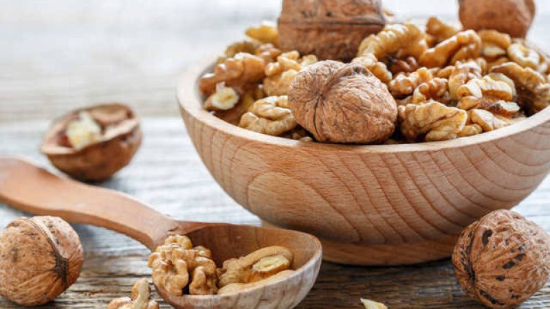 د غوزانو (چهارمغز)  خوړل مو په شکر ناروغۍ د اخته کېدو ګواښ کموي