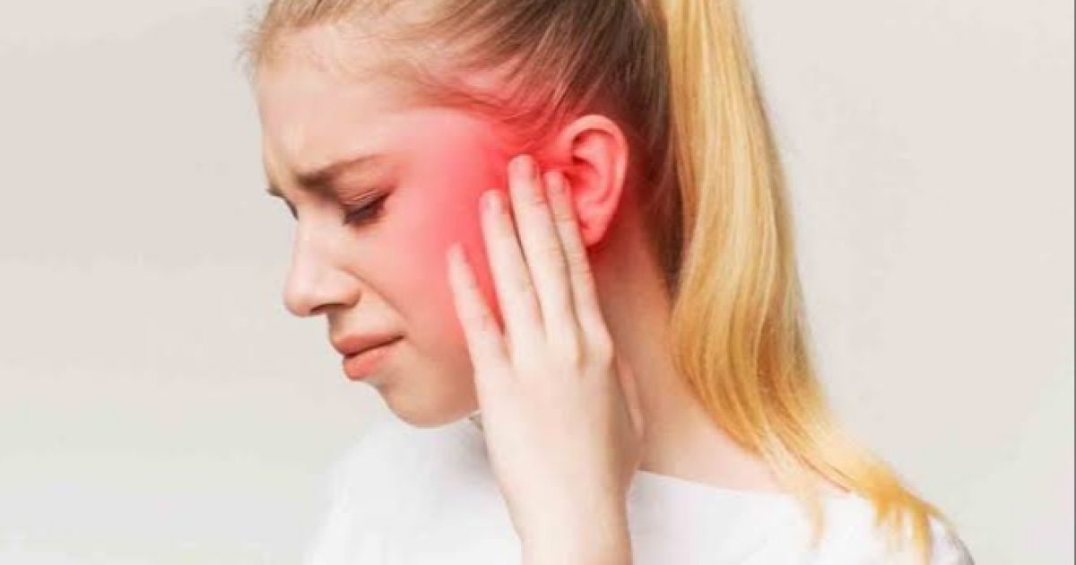 د غوږ درد؛ نښې او لاملونه یې څه دي؟