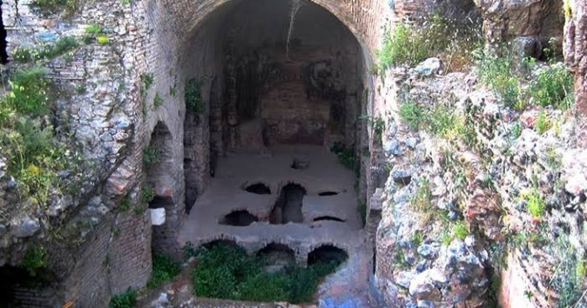 اصهاب کهف څوک وو؟