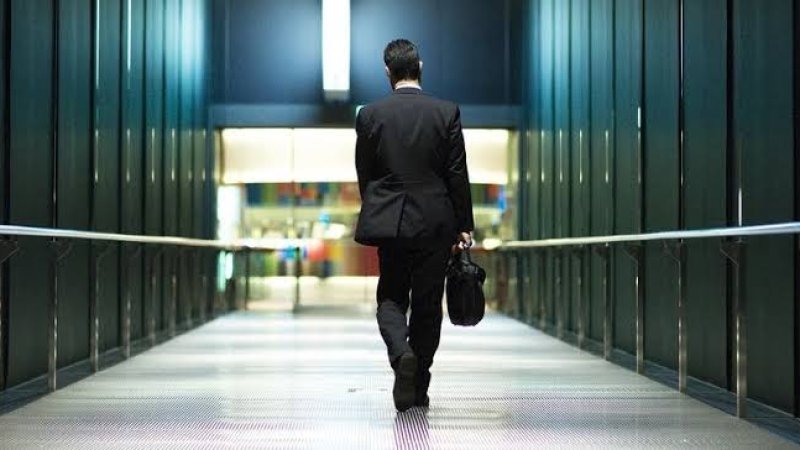 بریالي خلک څه کوي؟