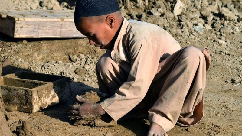 په افغانستان کې د ماشوم نړېواله ورځ ولې و نه نمانځل شوه؟