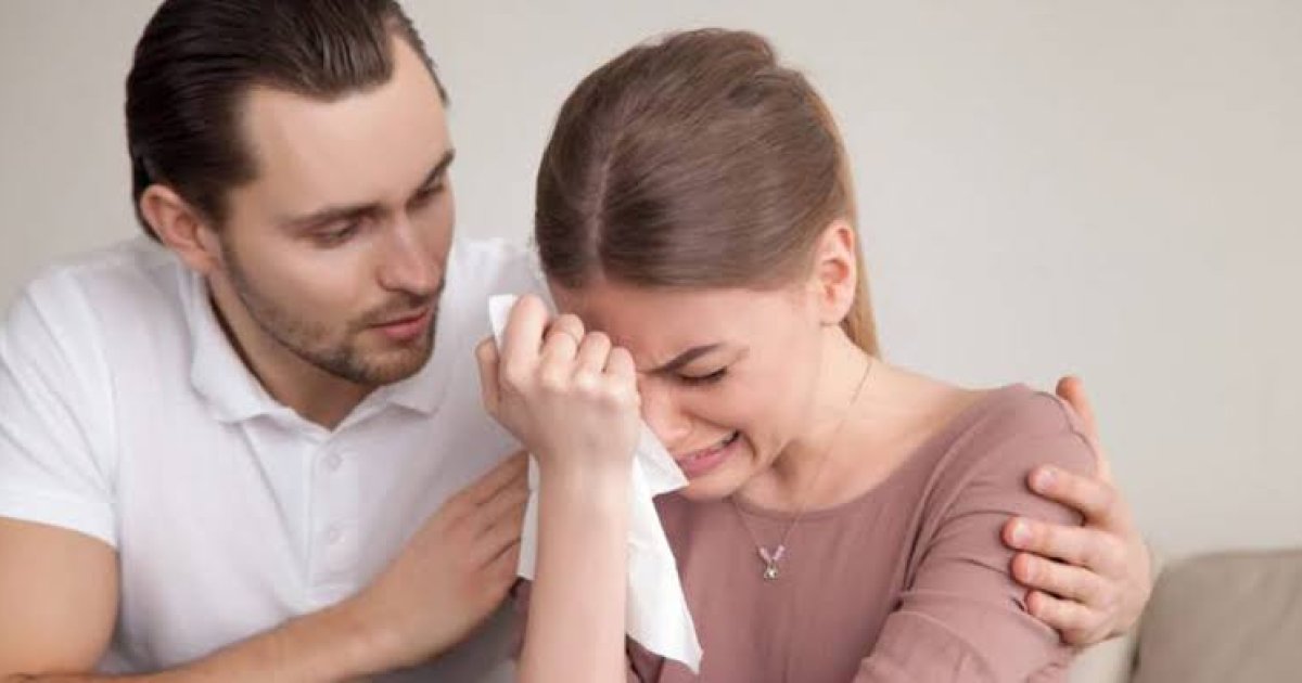 یوې ښځې ته هېڅکله دا شپږ جملې مه وایﺉ!