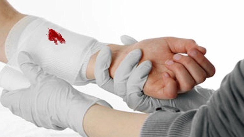 له زخم څخه د وینې بهېدلو د مخنيوي لارې چارې!