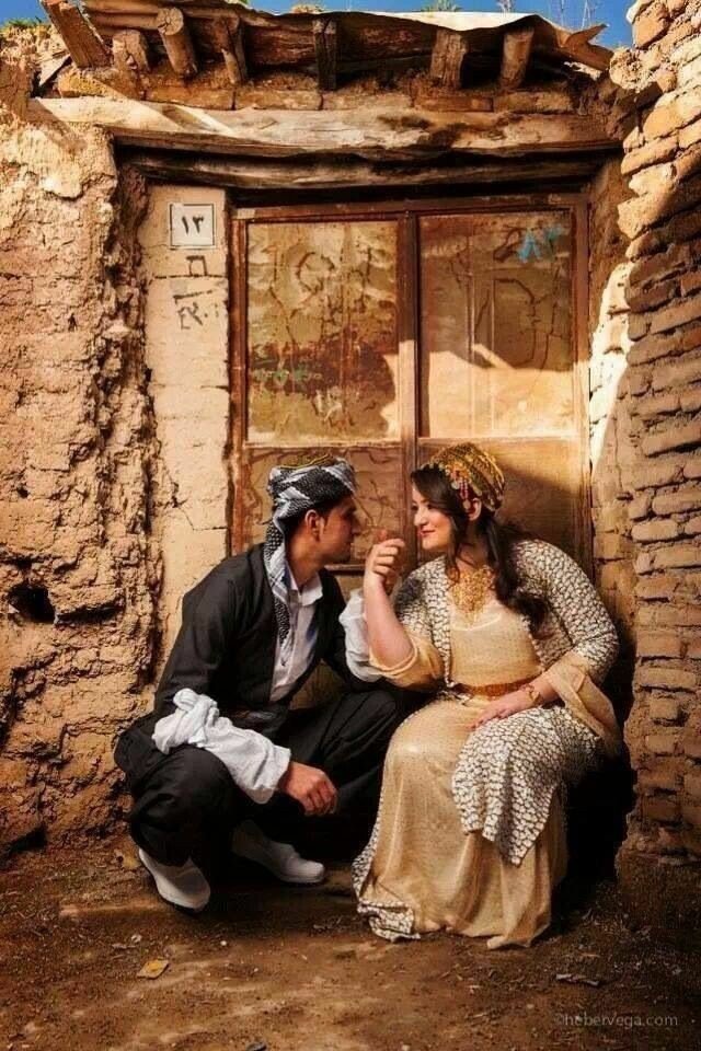 مینه څه ده؟ - Ketabton